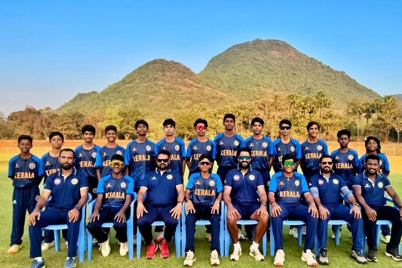 ദക്ഷിണ മേഖല അണ്ടർ-14 ക്രിക്കറ്റിൽ കേരളവും ഹൈദരാബാദും തമ്മിലുള്ള മത്സരം സമനിലയിൽ